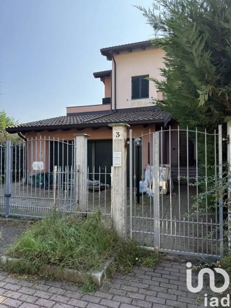 Villa in vendita a Vignole Borbera
