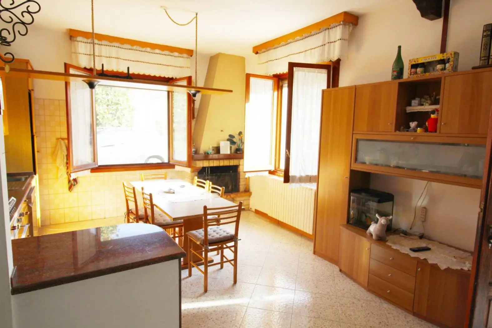 Villa bifamiliare, buono stato, 278 m², Toscanella, Dozza - foto 2