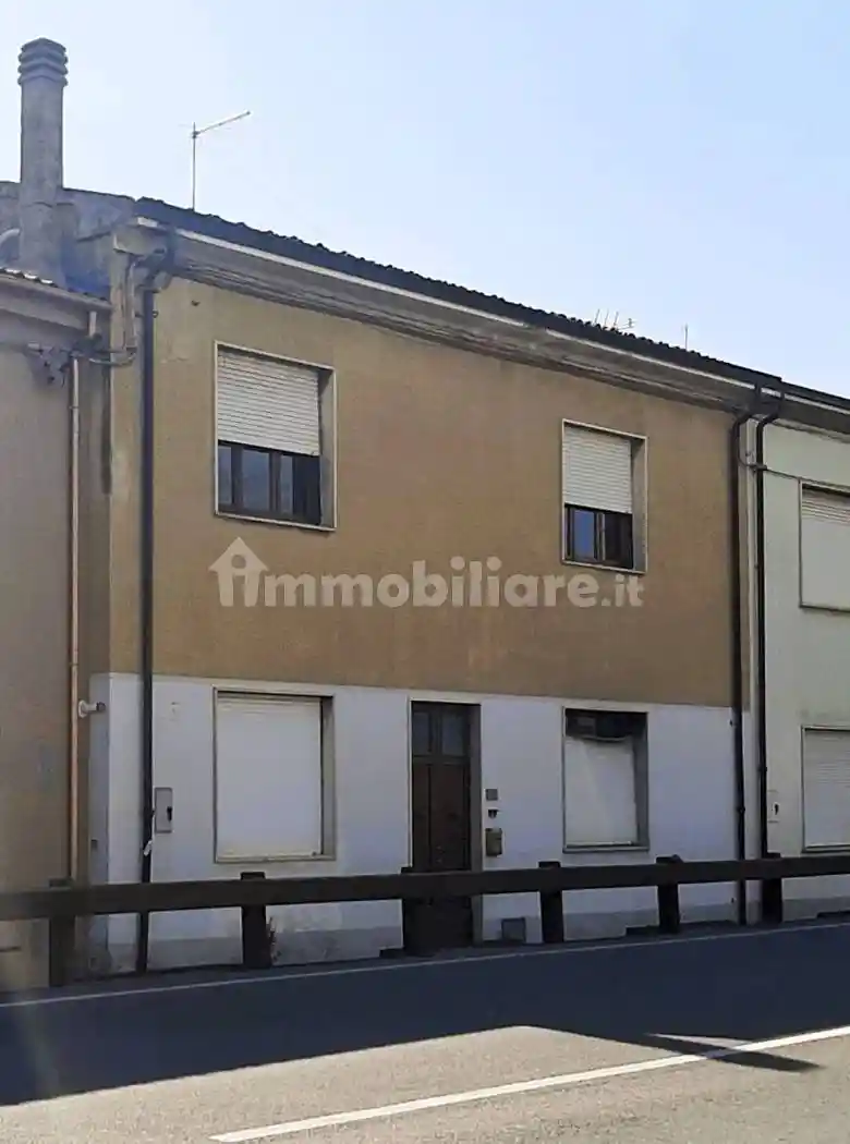 Terratetto unifamiliare via Tosco Romagnola 2273, Titignano - Visignano, Cascina - foto 2