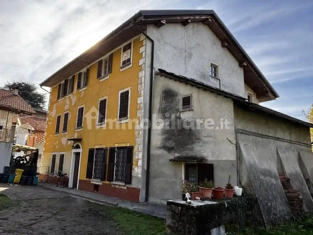 Trilocale via Fratelli Varalli 2, Roccapietra, Varallo - foto 4