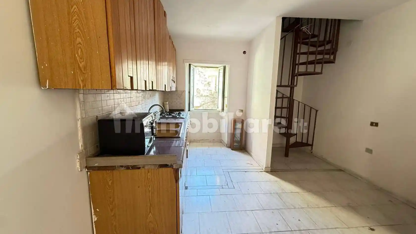 Trilocale corso Vittorio Emanuele II, Centro, Monteforte Irpino - foto 4