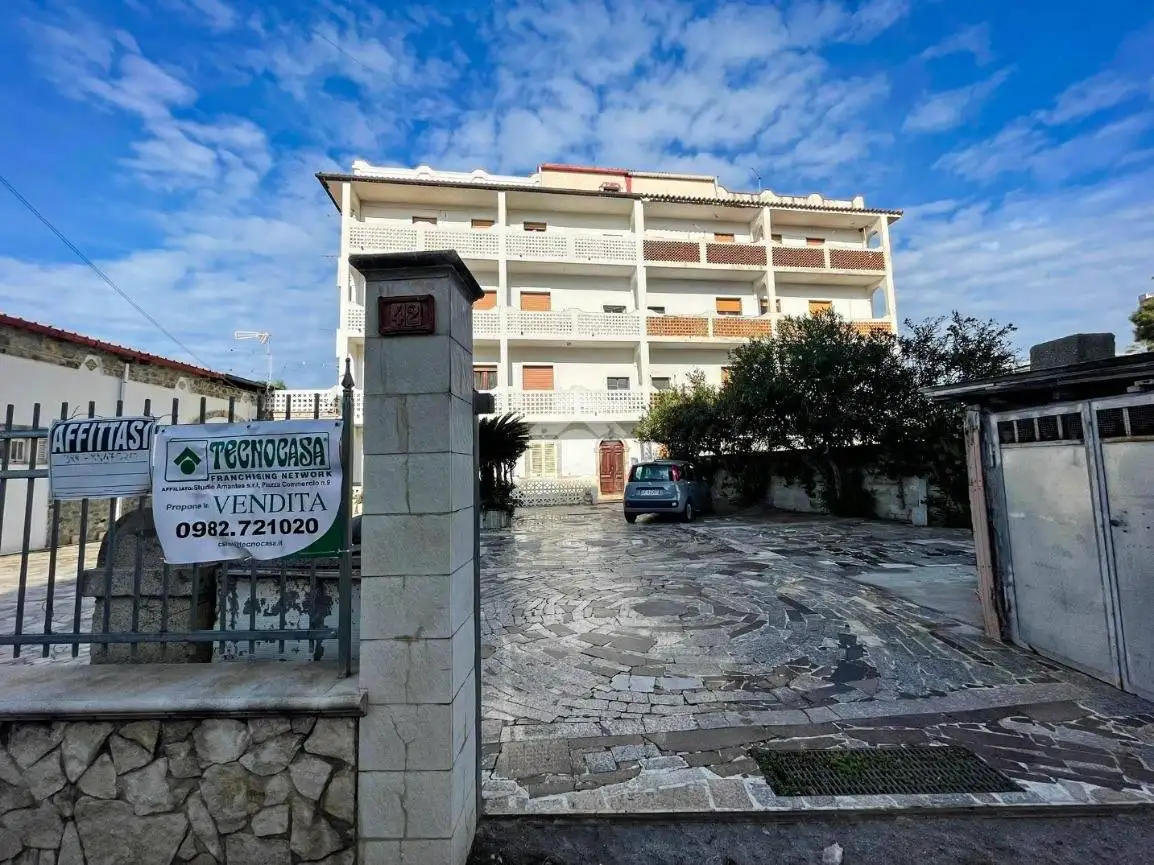 Appartamento in vendita a Nocera Terinese