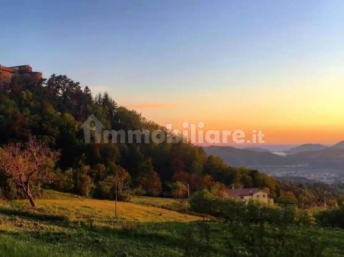 Villa in vendita a Fivizzano