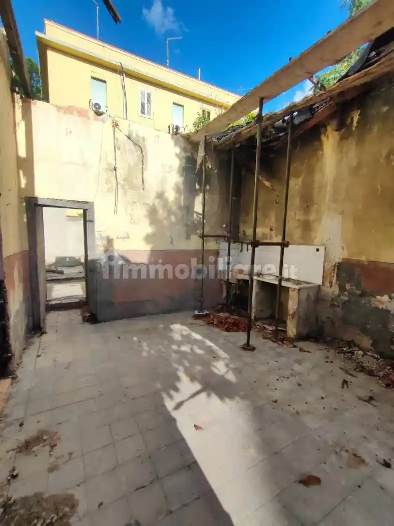 Villa unifamiliare via Giuseppe Mercalli 17, Ferrovieri - Stadio, Reggio Calabria - foto 2