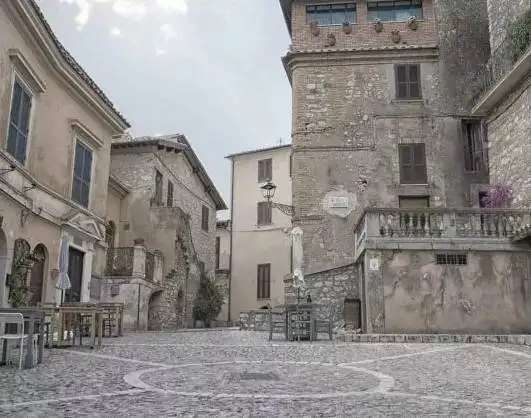 Bilocale piazza Municipio, Centro, Casperia - foto 2