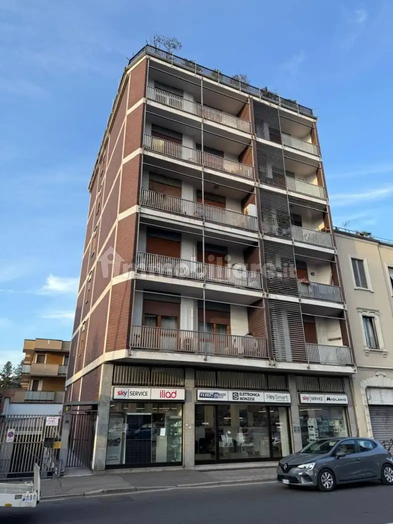 Appartamento in vendita a Monza