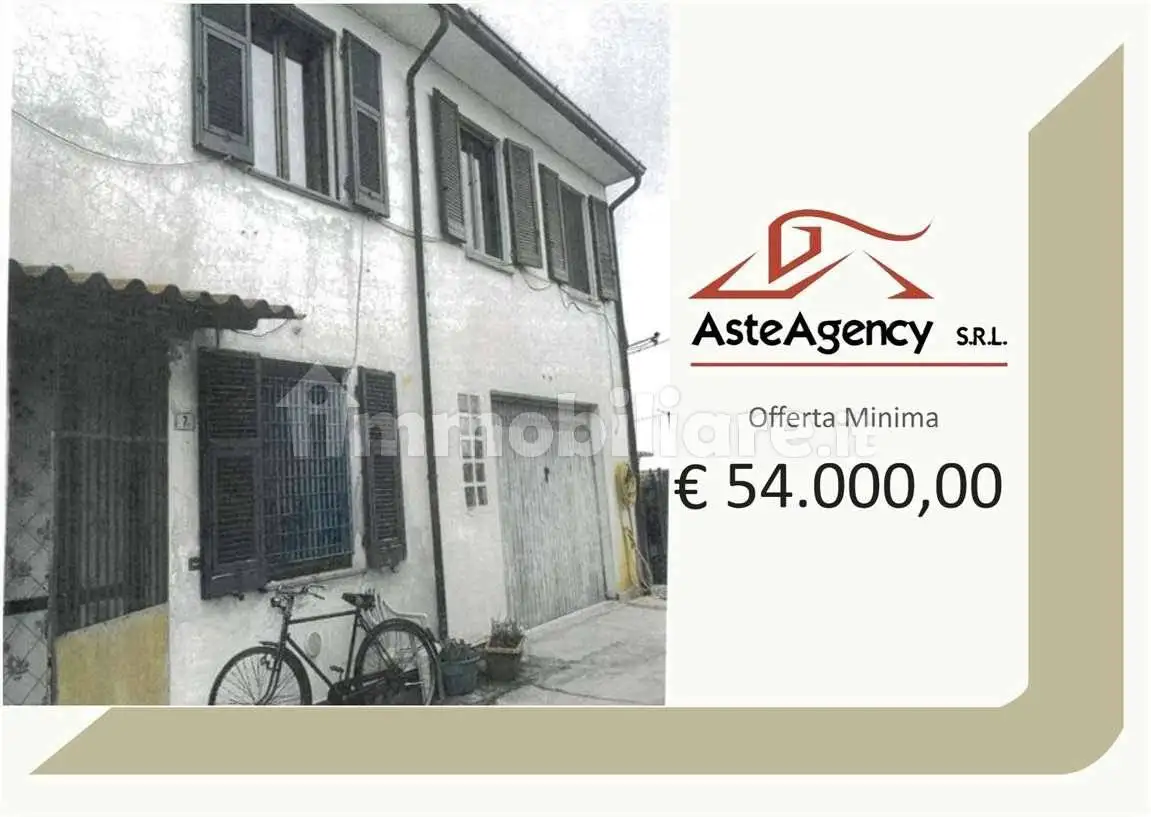 Casa indipendente in asta a Gussola