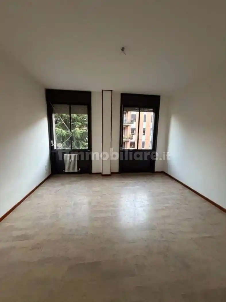 Trilocale viale Giuseppe Mazzini 133, Piscine - San Paolo, Vicenza - foto 4