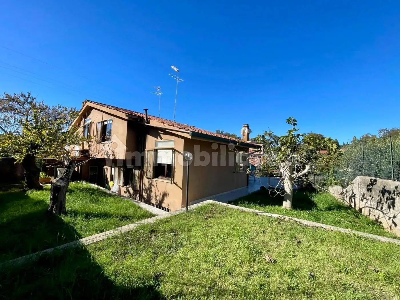 Villa in vendita a Manziana