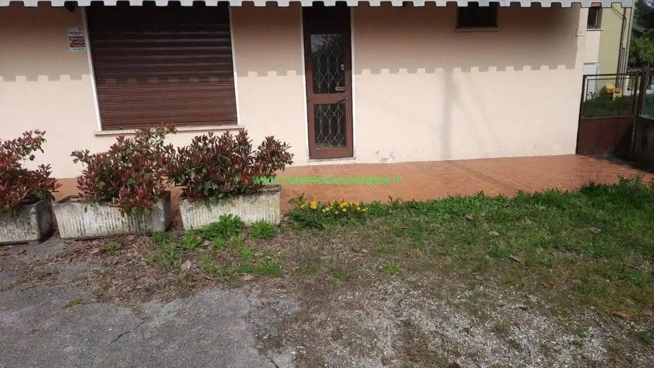 Casa indipendente in vendita a Casier