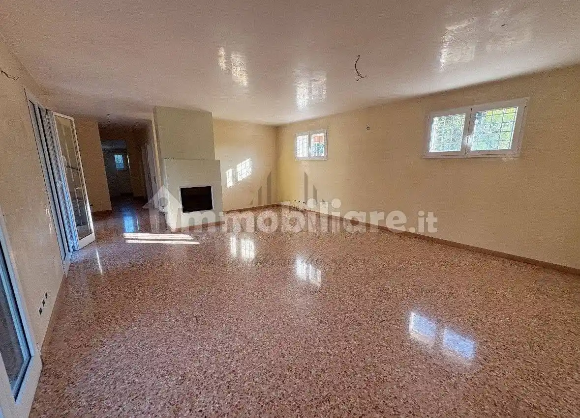 Casa indipendente in vendita a Padova