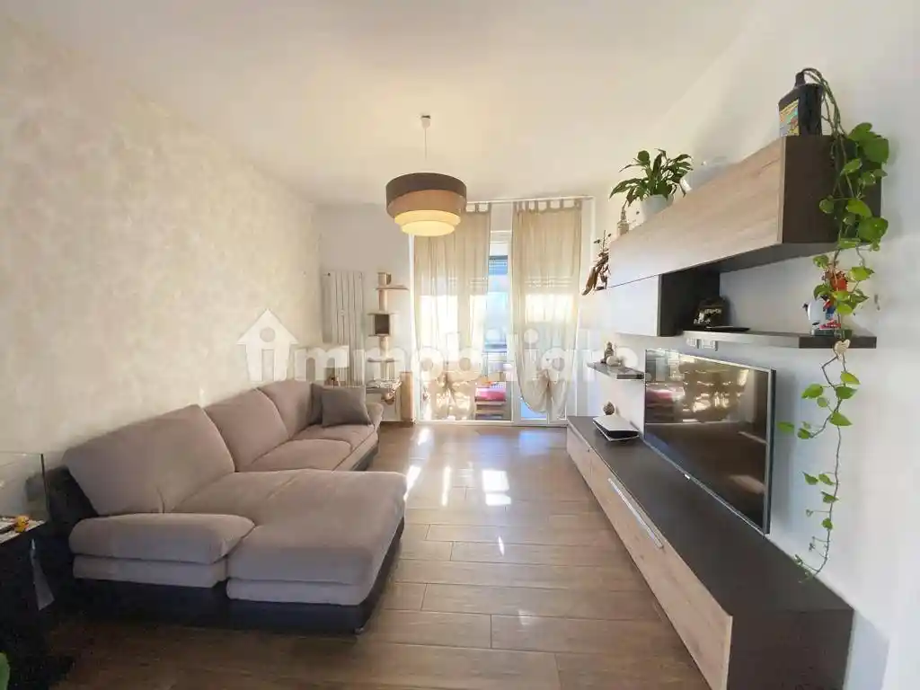 Appartamento in vendita a Trezzano sul Naviglio