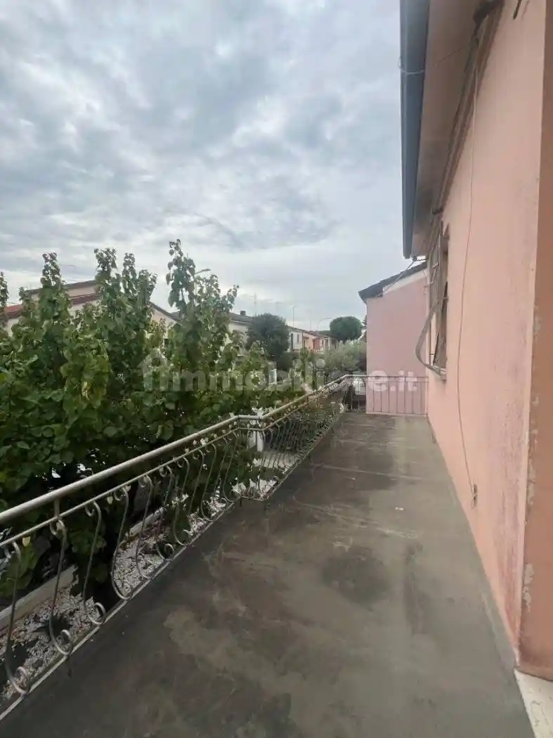 Villa in vendita a Lugo