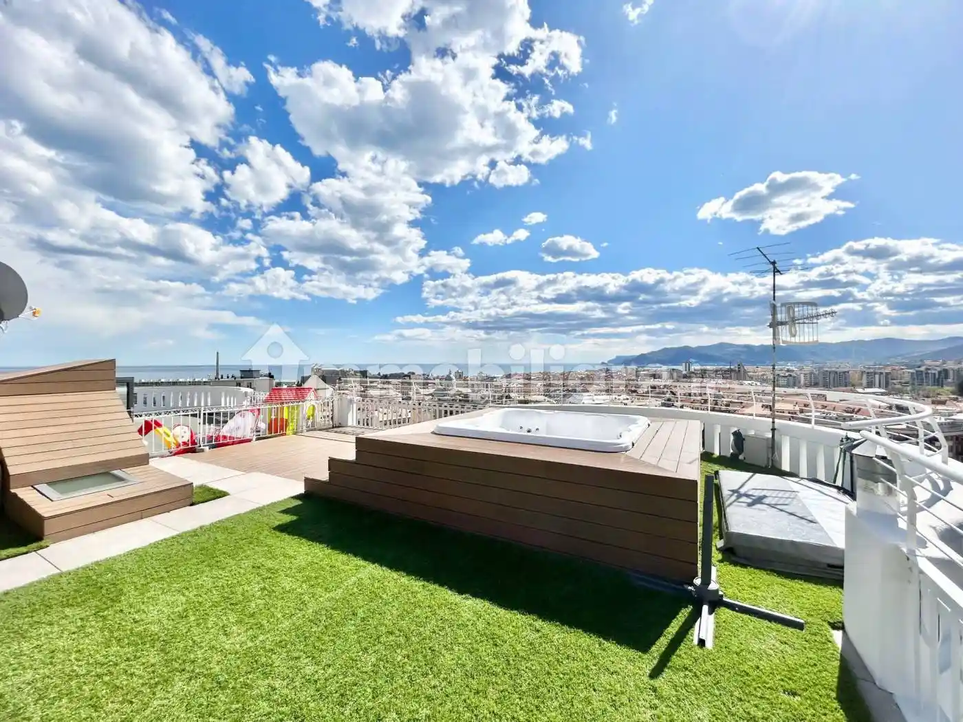 Attico - Mansarda in vendita a Savona