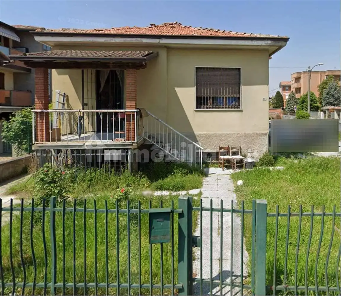 Casa indipendente in asta a Valera Fratta