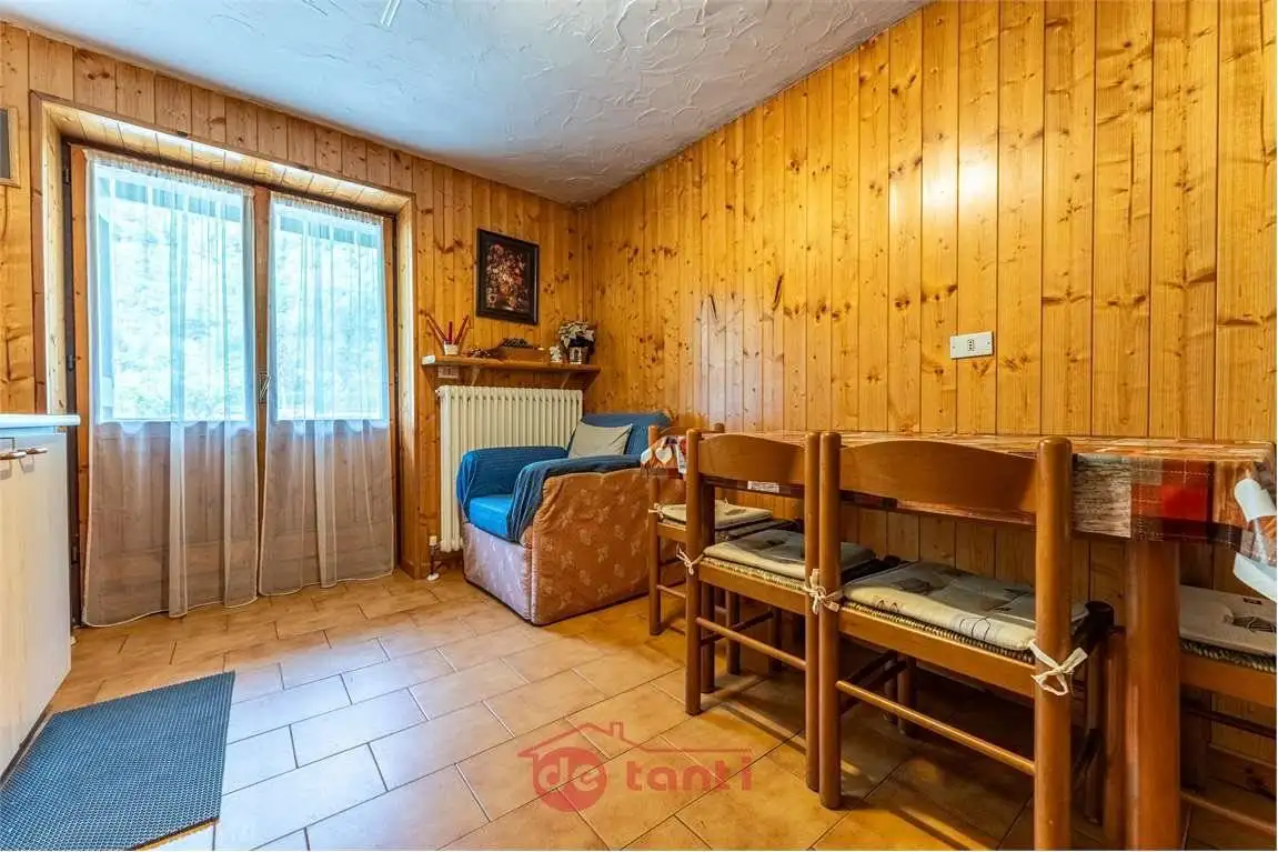 Quadrilocale via Pietra, Centro, Campodolcino - foto 3