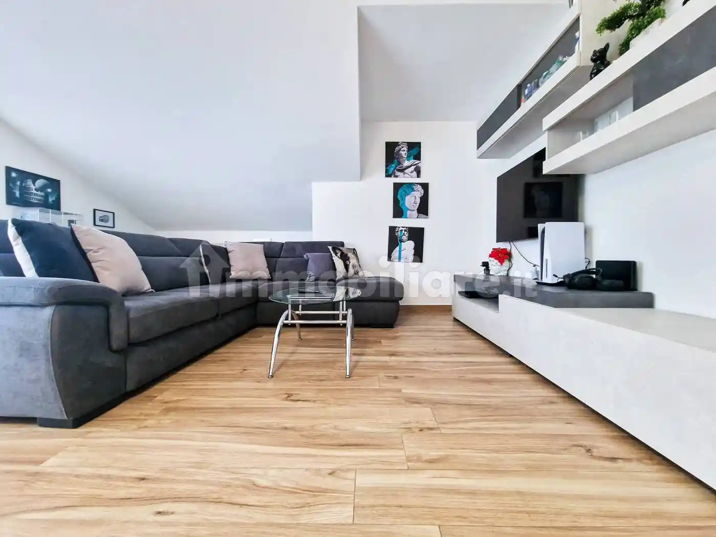 Attico - Mansarda in affitto a Legnano