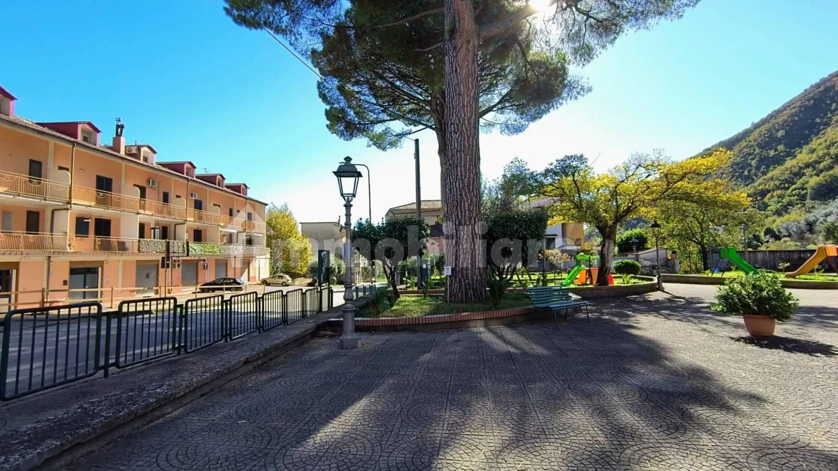 Appartamento in vendita a Giffoni Valle Piana