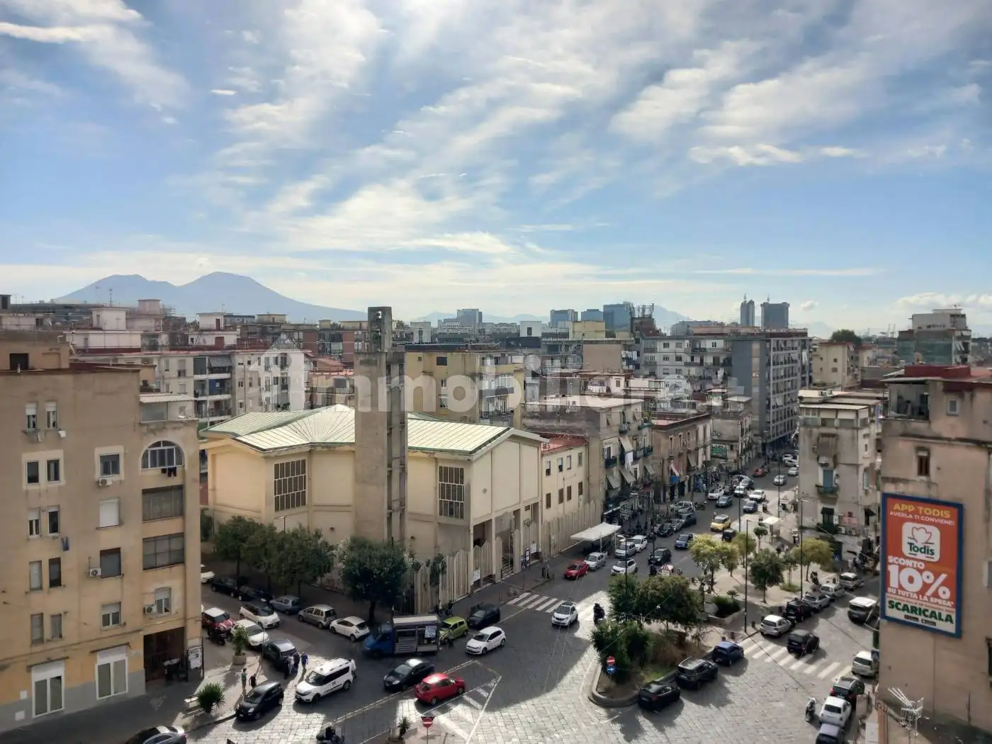 Appartamento in vendita a Napoli