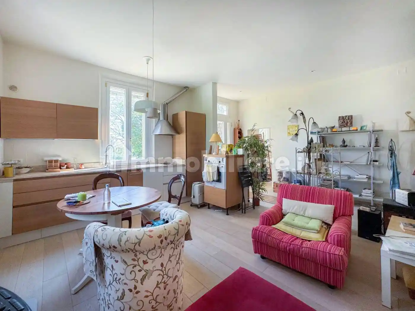 Villa in vendita a Monteroni d'Arbia