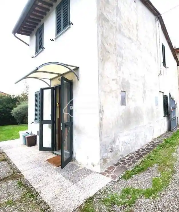 Villa unifamiliare via dell'Immagine Farnocchia,, Centro, Capannori - foto 2