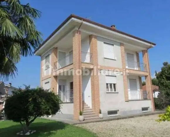 Villa in asta a Scalenghe
