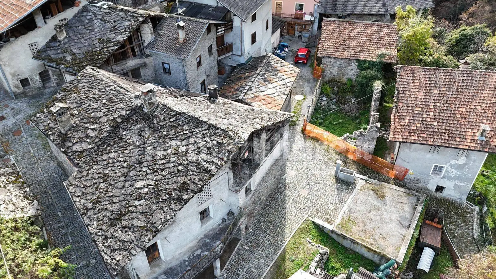 Terratetto plurifamiliare frazione Pont d'Ael, Aymavilles - foto 3