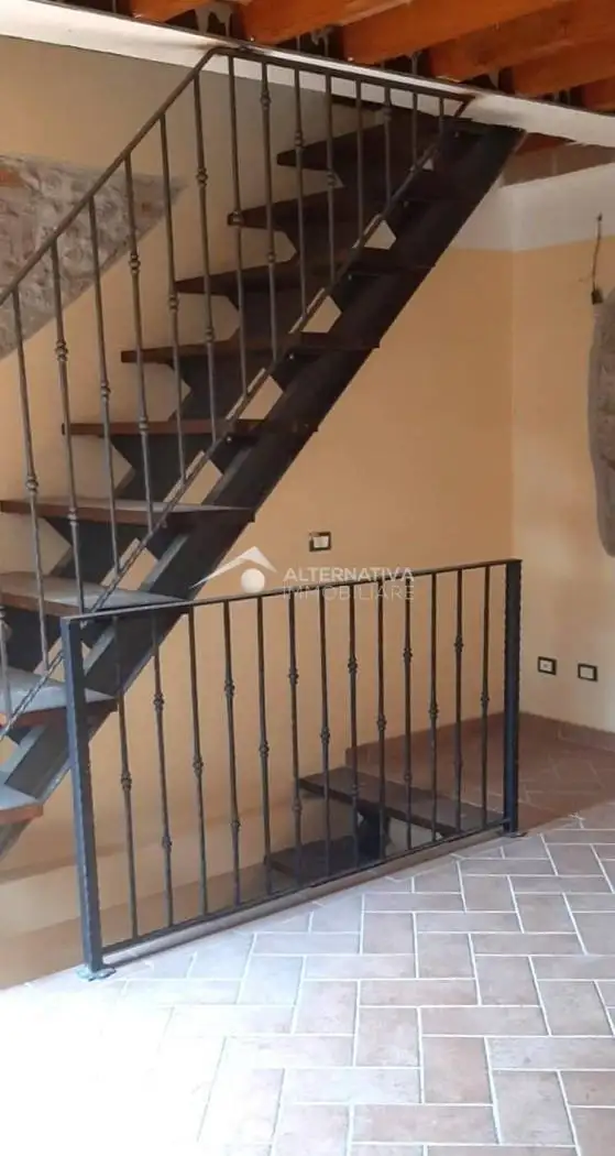 Casa indipendente in affitto a Vicopisano