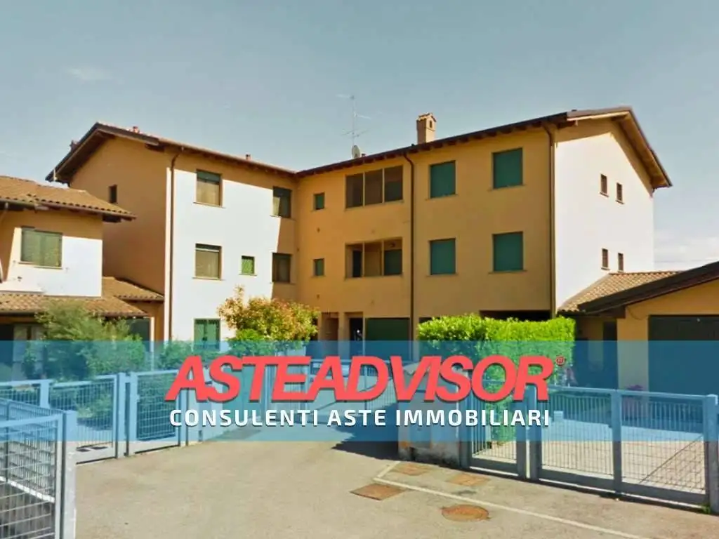 Appartamento in asta a Torrevecchia Pia