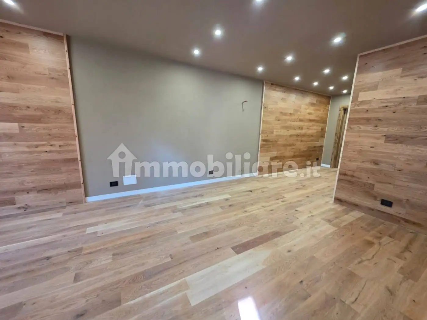 Open space frazione San Sicario Alto, San Sicario Alto, Cesana Torinese - foto 4