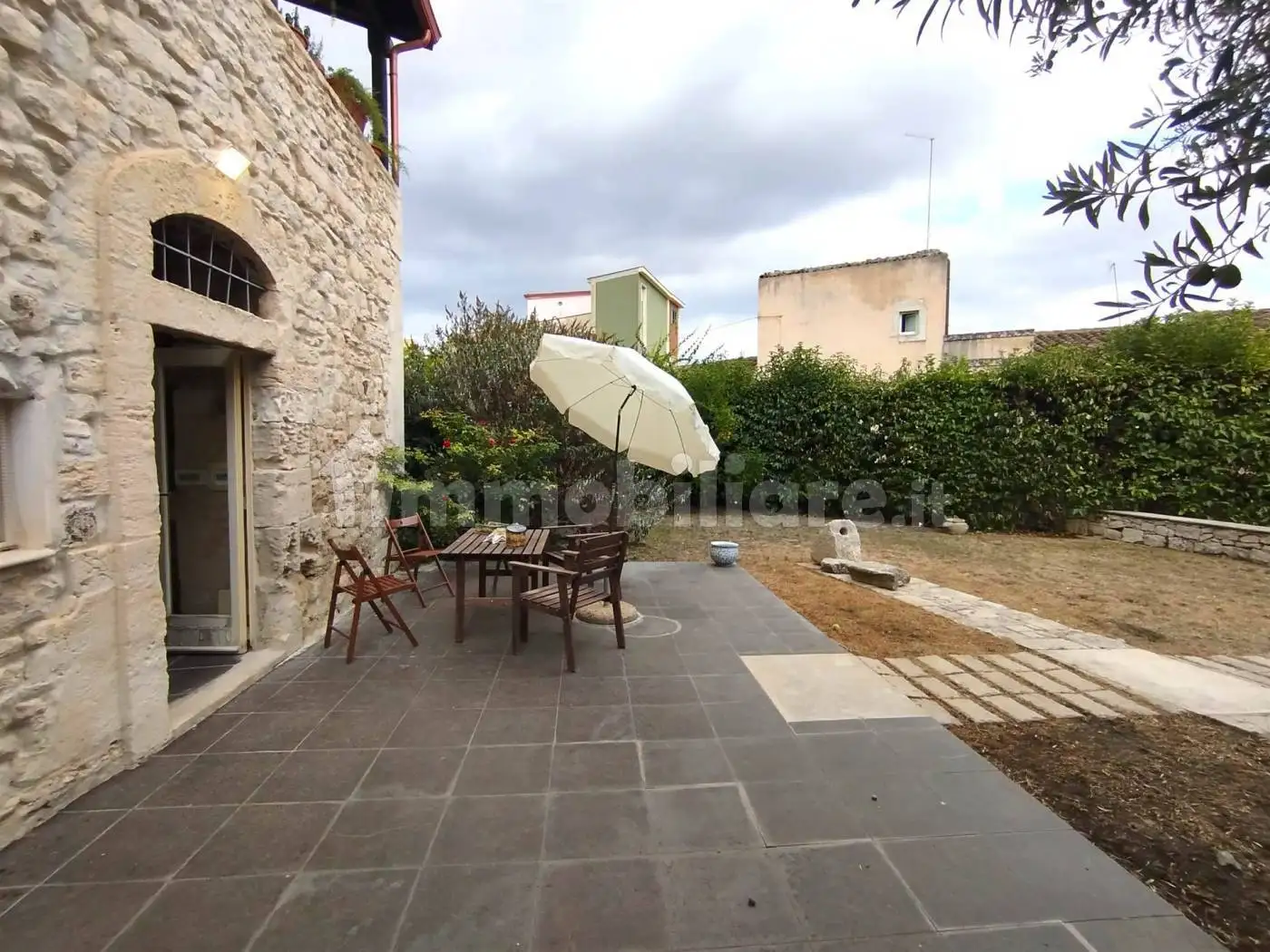 Casa indipendente in vendita a Ragusa