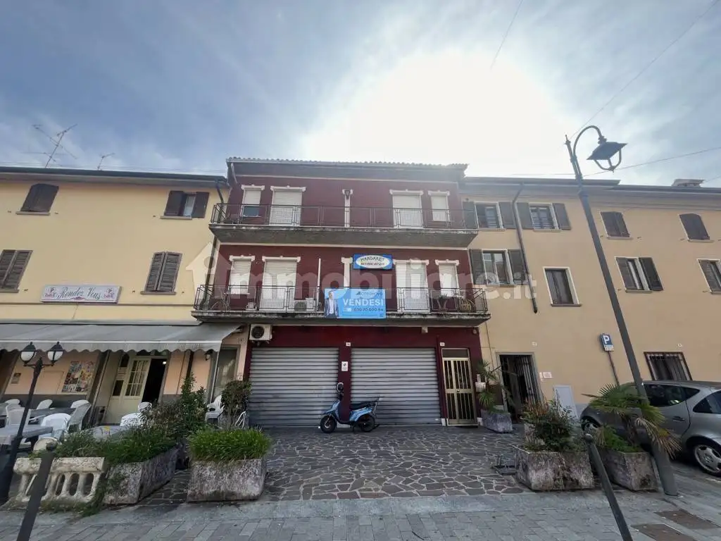 Appartamento in vendita a Urago d'Oglio