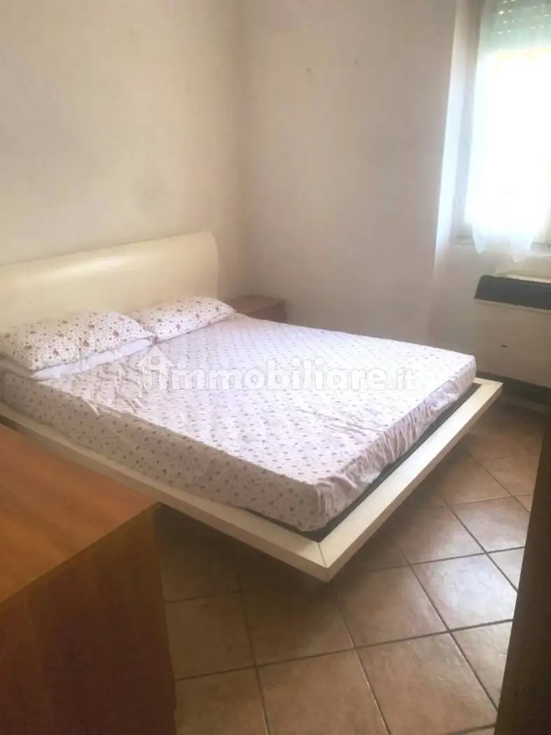 Bilocale ottimo stato, piano terra, Centro, Cene - foto 5