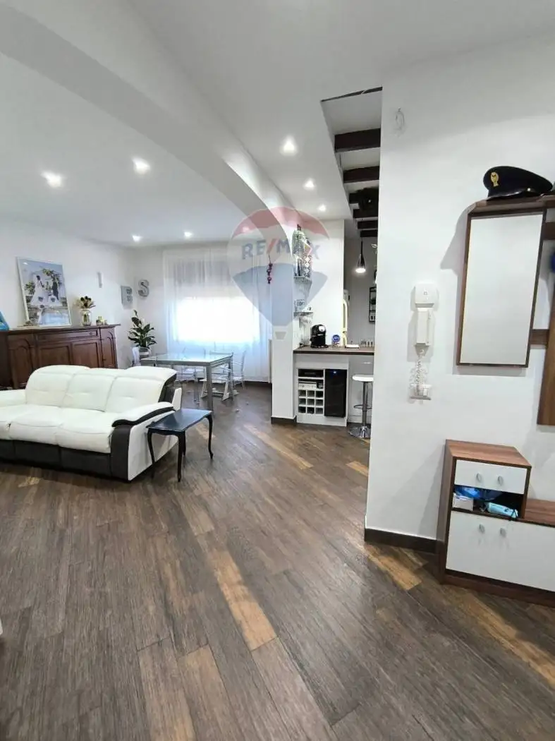 Appartamento in vendita a Rho