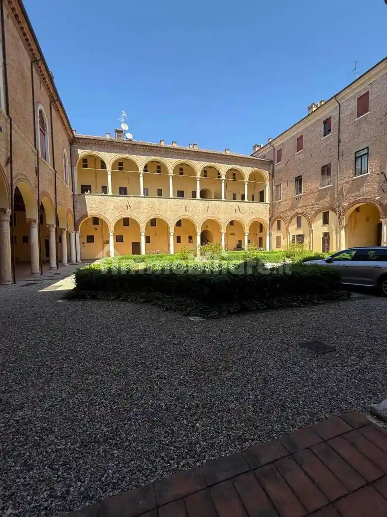 Appartamento in vendita a Ferrara