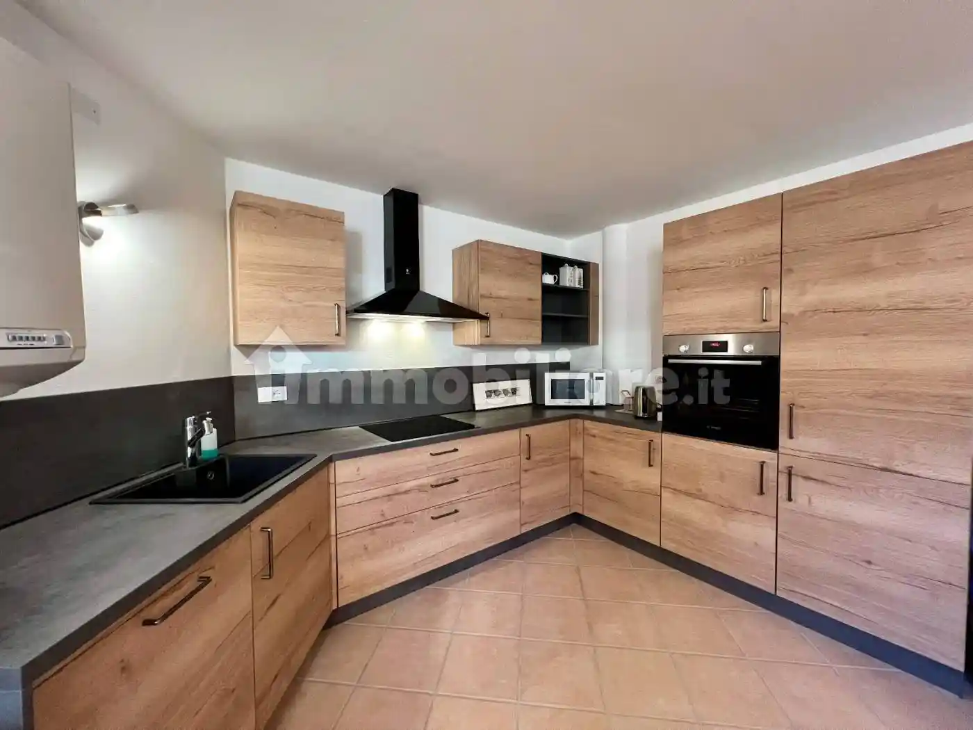 Trilocale piazza San Vigilio 2, Amblar-Don - foto 2