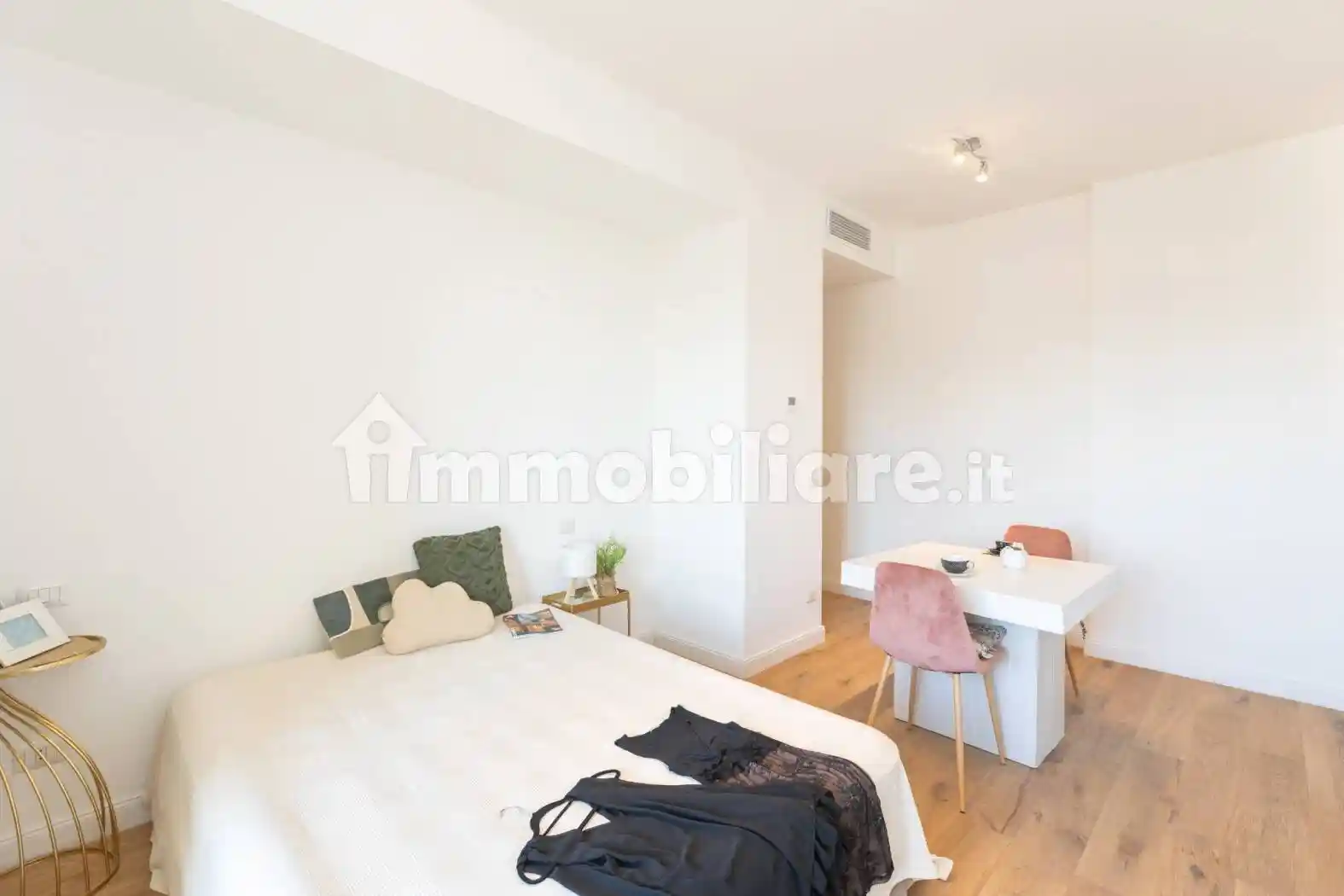 Monolocale nuovo, piano rialzato, Centrale, Milano - foto 4