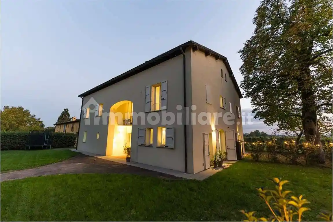 Villa in vendita a Rubiera