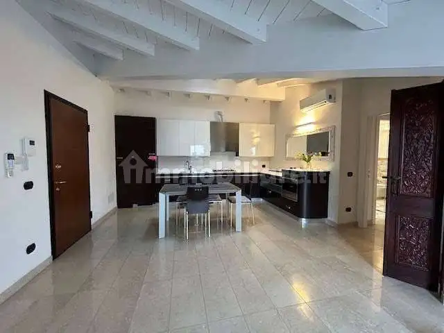 Appartamento in affitto a Varese