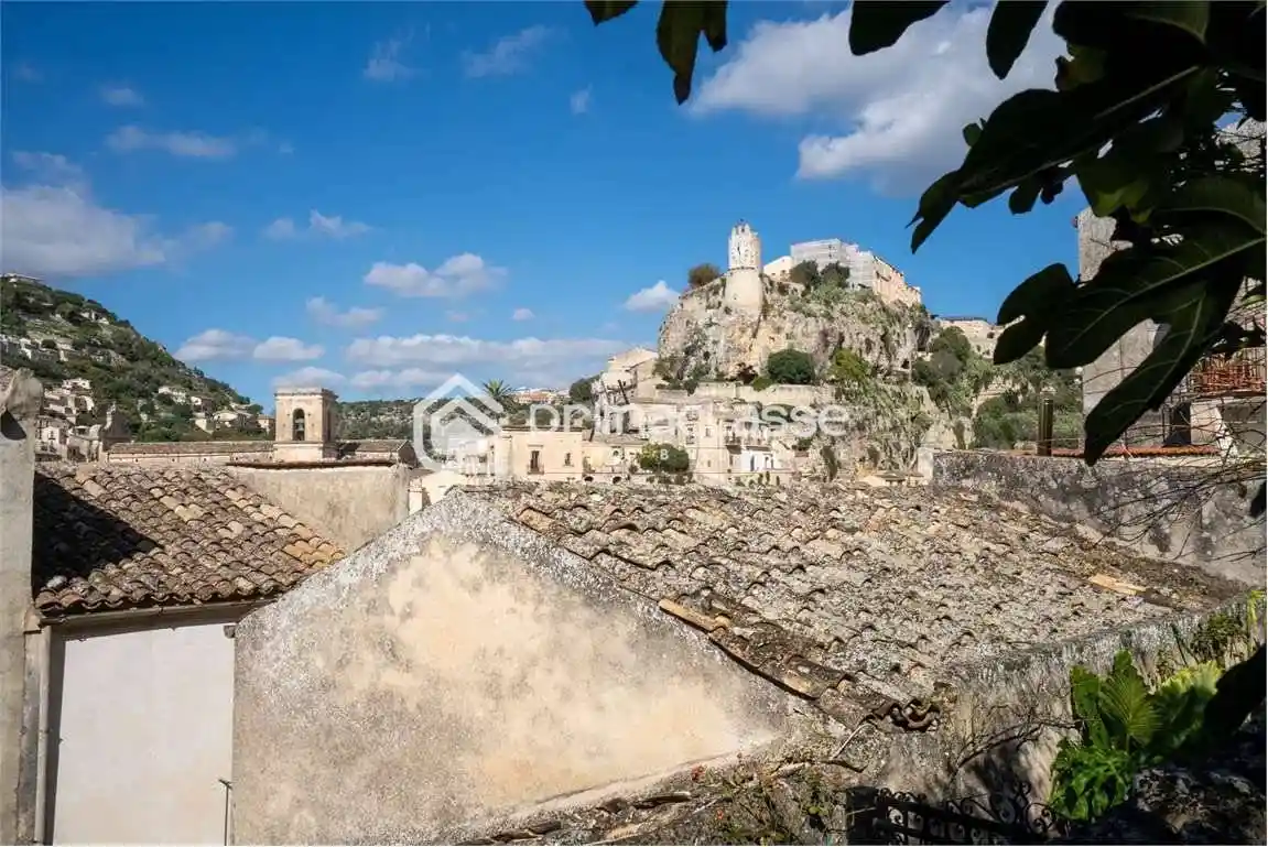 Casa indipendente in vendita a Modica