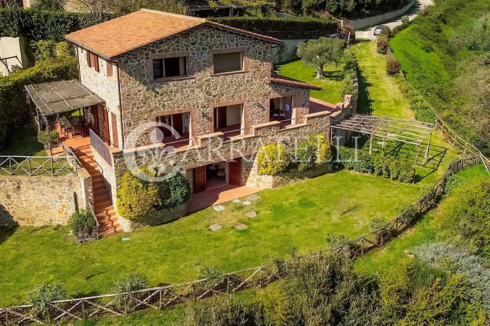 Villa in vendita a Scansano