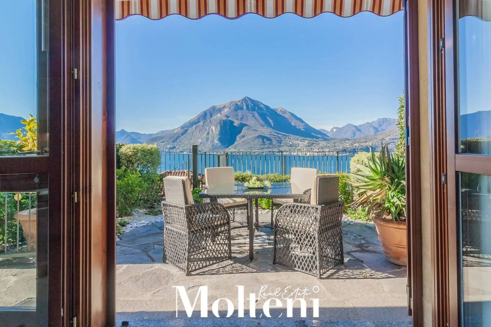 Appartamento in vendita a Perledo