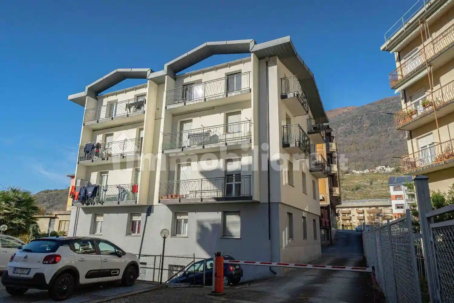 Palazzo - Edificio - foto 2