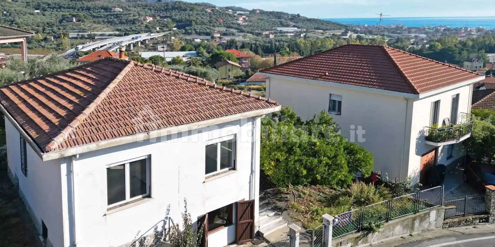 Villa bifamiliare via Diano Castello 35, Centro, Diano Castello - foto 2