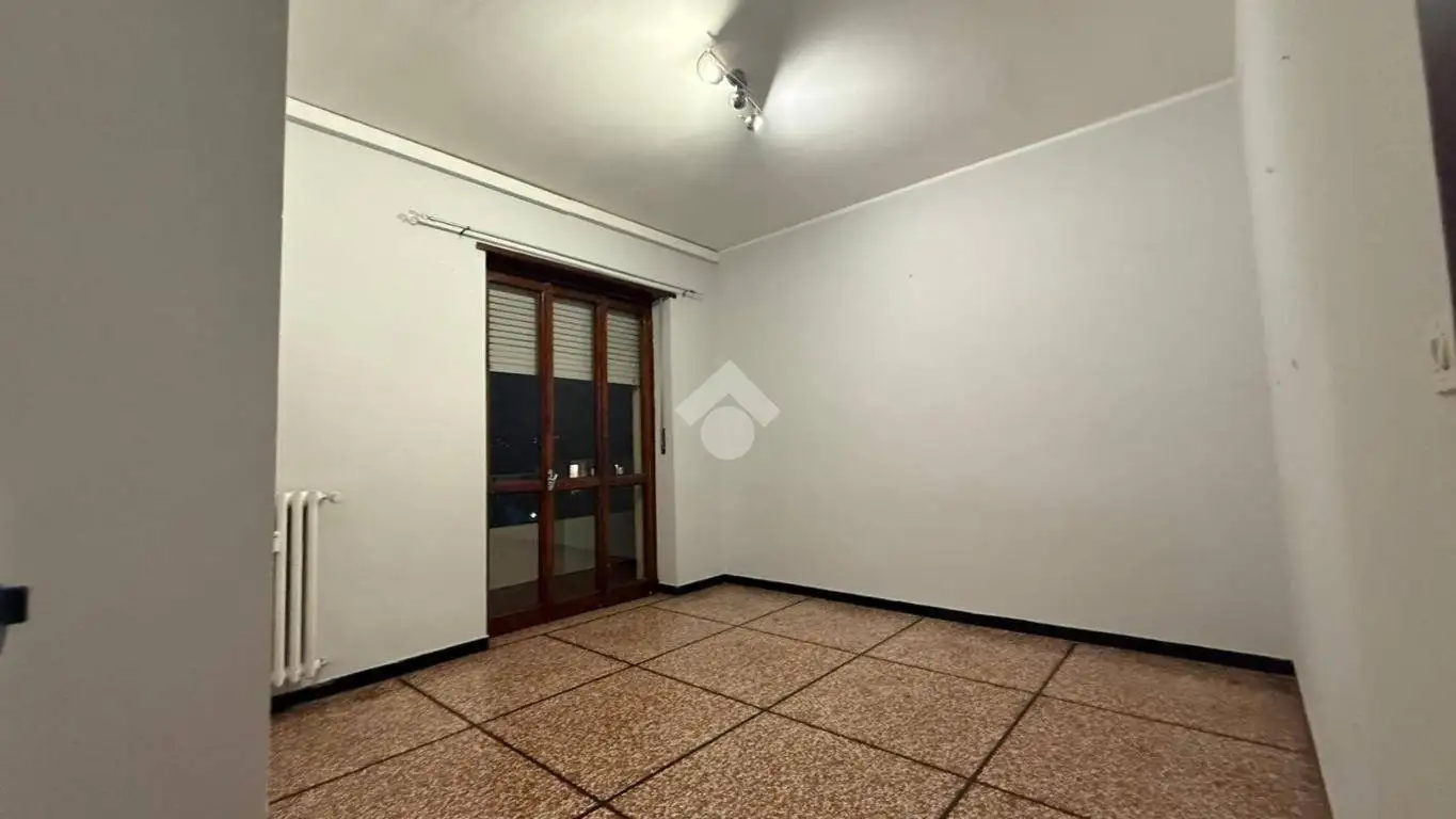 Bilocale via torino 100, Centro, Saluzzo - foto 5