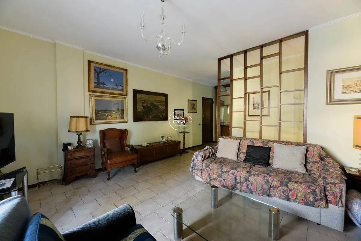 Quadrilocale via Milano 3, Centro, Cassina de' Pecchi - foto 3