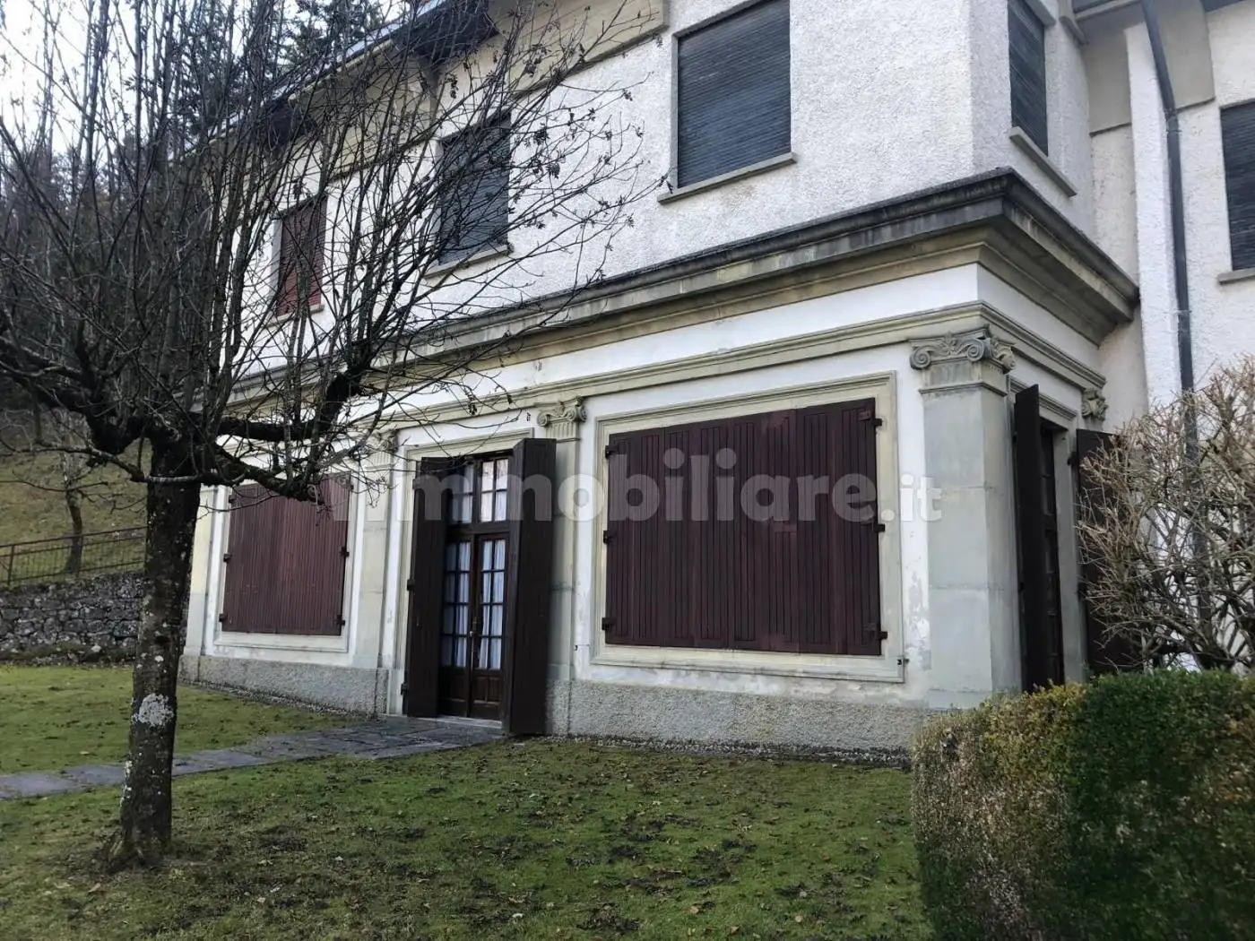 Appartamento in vendita a Oltre il Colle