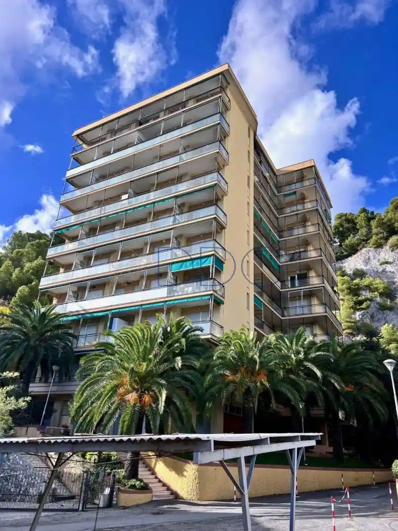 Appartamento in vendita a Spotorno