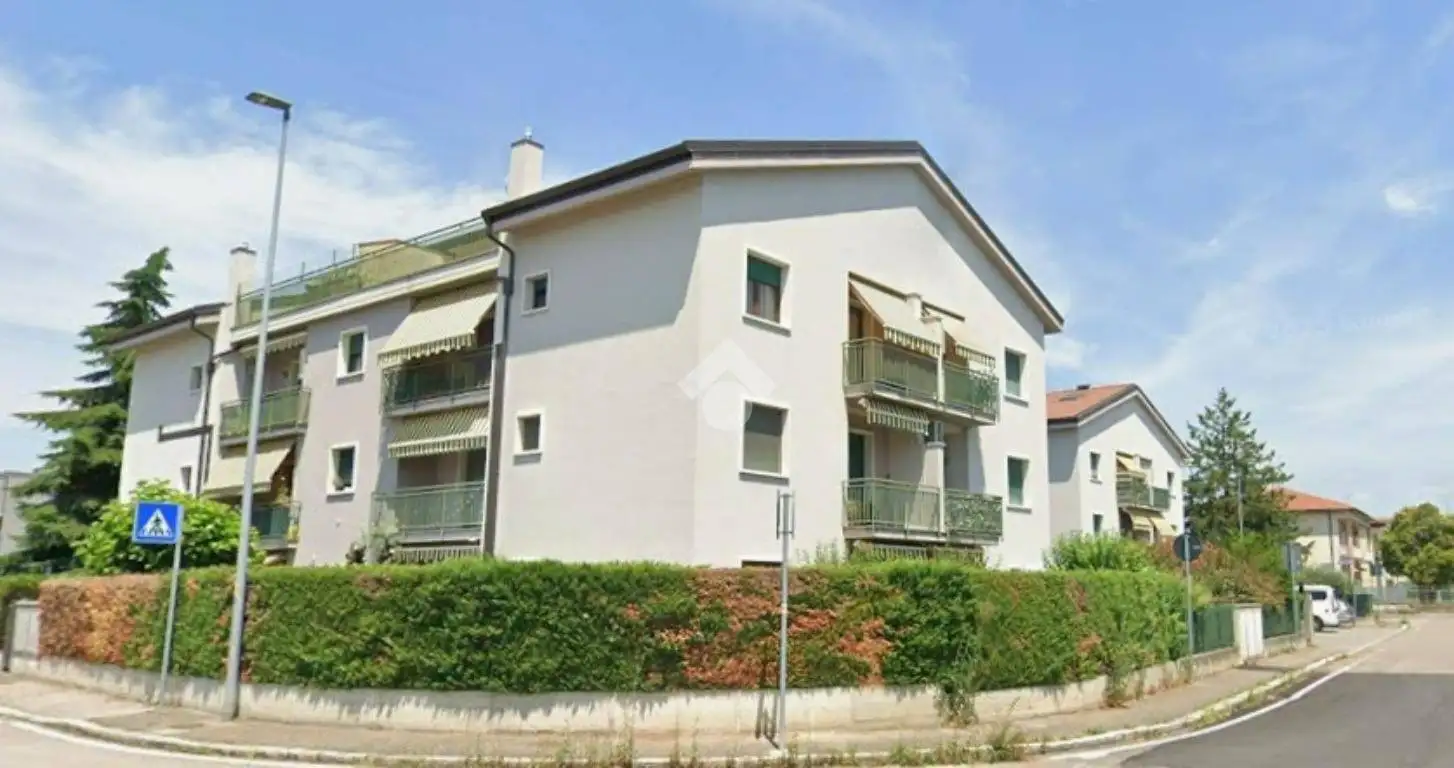 Appartamento in affitto a Verona