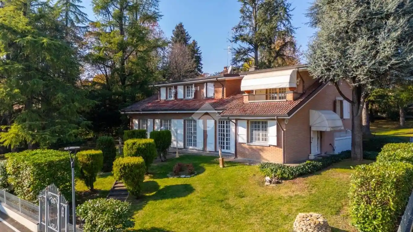 Villa in vendita a Quattro Castella